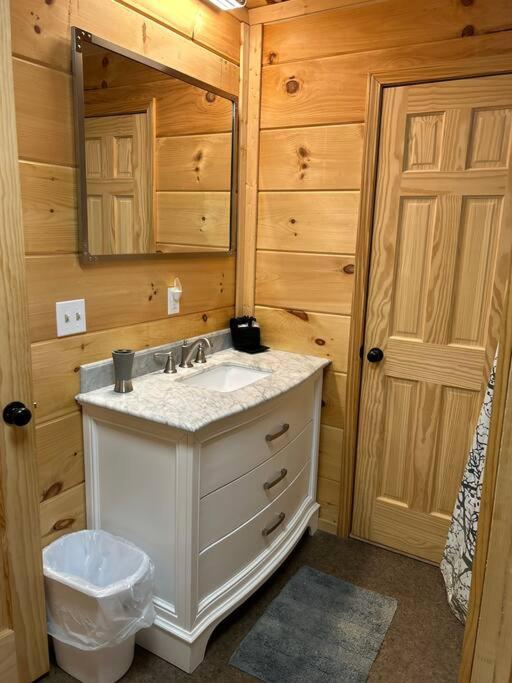 Villa Easy Living In Gatlinburg Extérieur photo